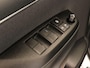 Toyota Yaris 1.5 Hybrid 115 Dynamic - ORIGINEEL NEDERLANDSE AUTO - AFKOMSTIG VAN 1E EIGENAAR - NAVIGATIE - CAMERA - MISTLAMPEN VOOR - APPLE CARPLAY/ ANDROID AUTO - DAB AUDIO - CLIMATE CONTROL - KEYLESS ENTRY/ START - 4 X ELEKTRISCHE RAMEN -