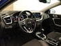 Kia Xceed 1.0 T-GDi DynamicPlusLine - 18 INCH LICHT METALEN VELGEN MET HANKOOK BANDEN - JBL AUDIO - CAMERA - HALF LEDEREN BEKLEDING - LICHT EN REGENSENSOR - STOELVERWARMING - STUURVERWARMING - PARKEERSENSOREN ACHTER - PASSAGIERSSTOEL IN HOOGTE VERSTELBAAR - ONDERHOUDSHISTORIE AANWEZIG
