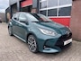 Toyota Yaris 1.5 Hybrid 115 Dynamic, Comfort Pack, Parkeersensoren, Blindspot, etc...