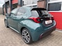 Toyota Yaris 1.5 Hybrid 115 Dynamic, Comfort Pack, Parkeersensoren, Blindspot, etc...