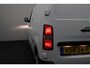 Opel Vivaro 2.0 CDTI L2H1 Edition 2019 Carplay | Navigatie | Camera | Airco | Cruise control | Trekhaak | PDC | Automaat | Bluetooth | Elektrische ramen + spiegels | 3- zits | Lichtsensor | Nette bus