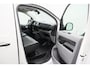 Opel Vivaro 2.0 CDTI L2H1 Edition 2019 Carplay | Navigatie | Camera | Airco | Cruise control | Trekhaak | PDC | Automaat | Bluetooth | Elektrische ramen + spiegels | 3- zits | Lichtsensor | Nette bus