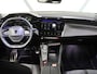 Peugeot 408 1.2 Hybrid 145PK e-DCS6 GT | 1ste eigenaar | Stuurverwarming | FULL LED | 360'Camera | Privacy Glass | AppleCarPlay/AndroidAuto | Navigatie | Adaptieve Cruise Control | Keyless | Isofix | Sfeerverlichting | Elektrische Achterklep |