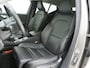 Volvo XC40 T5 262PK Inscription | Trekhaak | Power Seats | HK Audio | Adapt. cruise control | BLIS