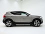 Volvo XC40 T5 262PK Inscription | Trekhaak | Power Seats | HK Audio | Adapt. cruise control | BLIS