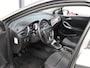 Opel Astra ST 105PK 120 Jaar Edition | 1ste eigenaar | Camera | Trekhaak | AppleCarPlay/Android | Armsteun | AGR stoelen | Navigatie | Climate Control | Cruise Control | Isofix | Privacy Glass | Parkeersensoren |