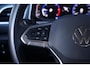 Volkswagen T-Roc 2.0 TDI Style 4Motion Navi Apple Carplay Achteruitrijcamera Stoelverwarming ACC PDC Parkeerhulp Clima Trekgewicht 1900 kg