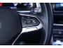 Volkswagen T-Roc 2.0 TDI Style 4Motion Navi Apple Carplay Achteruitrijcamera Stoelverwarming ACC PDC Parkeerhulp Clima Trekgewicht 1900 kg