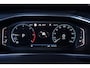 Volkswagen T-Roc 2.0 TDI Style 4Motion Navi Apple Carplay Achteruitrijcamera Stoelverwarming ACC PDC Parkeerhulp Clima Trekgewicht 1900 kg