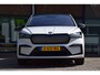Skoda Enyaq Coupé 60 Sportline 180PK | Org. NL | BOVAG Garantie | SOH 91,81% | Trekhaak | Panoramadak | Stoelverwarming | Apple Carplay/Android Auto | Velgen 21'' | El. Kofferklep |