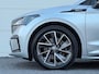 Skoda Enyaq iV 80 Sportline Org NL Pano SOH 94% Warmtepomp Crystal lighting grill Keyless Sportonderstel Dodehoekdetectie Trekhaak