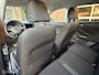 Volkswagen T-Roc 1.5 TSI Business Edition|Afneembare Trekhaak|Camera|Carplay|Stoelverwarming|Parkeersensoren V/A.