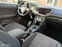 Volkswagen T-Roc 1.5 TSI Business Edition|Afneembare Trekhaak|Camera|Carplay|Stoelverwarming|Parkeersensoren V/A.