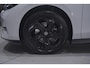 Volkswagen ID.7 GTX 250 kW 4Motion SOH 97% Head-Up Display Navi Apple Carplay Achteruitrijcamera 20"-lmv Stoelen V+A Verwarmd Stuurverwarming Elek. Trekhaak