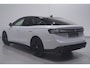 Volkswagen ID.7 GTX 250 kW 4Motion SOH 97% Head-Up Display Navi Apple Carplay Achteruitrijcamera 20"-lmv Stoelen V+A Verwarmd Stuurverwarming Elek. Trekhaak
