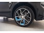 Lynk & Co 01 1.5 PHEV [ Panorama Navi Apple/Android Stoelverwarming ]