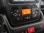 Citroën Jumper 2.2 BlueHDi | 120 PK | L2 H2 | 3.3t | Climate Control | Trekhaak | 3-zits | Navigatie | Apple Carplay | Betimmering | 2500KG. AHW |