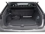 Volkswagen Touareg 3.0 TSI 462pk eHybrid 4MOTION R | Rijklaar! | Elek. Trekhaak | Luchtvering | Ventilatie | S/K-Dak | 22'' | HUD | Memory+Leder | Dynaudio | Stoel-Stuurverw. | 360*+PDC | Sfeerverl. | Rijmodi | Dodehoek | BlackStyle V