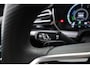 Volkswagen Touareg 3.0 TSI 462pk eHybrid 4MOTION R | Rijklaar! | Elek. Trekhaak | Luchtvering | Ventilatie | S/K-Dak | 22'' | HUD | Memory+Leder | Dynaudio | Stoel-Stuurverw. | 360*+PDC | Sfeerverl. | Rijmodi | Dodehoek | BlackStyle V