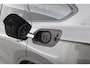 Volkswagen Touareg 3.0 TSI 462pk eHybrid 4MOTION R | Rijklaar! | Elek. Trekhaak | Luchtvering | Ventilatie | S/K-Dak | 22'' | HUD | Memory+Leder | Dynaudio | Stoel-Stuurverw. | 360*+PDC | Sfeerverl. | Rijmodi | Dodehoek | BlackStyle V