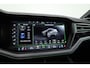 Volkswagen Touareg 3.0 TSI 462pk eHybrid 4MOTION R | Rijklaar! | Elek. Trekhaak | Luchtvering | Ventilatie | S/K-Dak | 22'' | HUD | Memory+Leder | Dynaudio | Stoel-Stuurverw. | 360*+PDC | Sfeerverl. | Rijmodi | Dodehoek | BlackStyle V