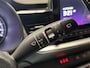 Kia Stonic 1.0 T-GDi MHEV DYNAMIC PLUS LINE AUTOMAAT NAVIGATIE ADAPTIVE CRUISE CONTROL CLIMATE CONTROL BLUETOOTH TELEFOON DODEHOEKSENSOREN ACHTERUITRIJCAMERA KEYLESS GO TREKHAAK ZEER MOOI !!