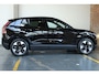 Volvo EX30 P5 Long Range Plus Europa 69 kWh | Elektrisch Vertelbare Stoelen | Extra Getint Glas Achter | Verwarmde Voorstoelen En Stuurwiel |