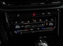 Volkswagen T-Roc 1.5 TSI DSG R-Line + Design pakket Black Automaat Panorama dak Navigatie Apple Carplay/Android Auto Climate control LED Adaptieve cruise control