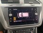 Volkswagen Tiguan - Airco | Cruise Adaptief | DAB | LED | LMV 18" | Trekhaak Uitklapbaar |
