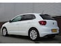 Volkswagen Polo 1.0 TSI Highline/Digi-Dash./PDC voor+achter/ Navigatie.