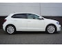 Volkswagen Polo 1.0 TSI Highline/Digi-Dash./PDC voor+achter/ Navigatie.
