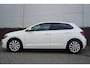 Volkswagen Polo 1.0 TSI Highline/Digi-Dash./PDC voor+achter/ Navigatie.
