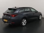SEAT Leon Sportstourer 1.5 TSI e-Hybrid 204pk FR Business | Trekhaak | Stoel- en stuurwiel verwarming | Adapt. Cruise | Camera | 1/2 leer | Fabrieksgarantie t/m 05-2029 |
