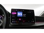 Volkswagen Golf 1.5 eHybrid 204pk Life Edition DSG / Navigatie via App Connect / Camera