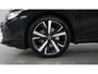 Volkswagen Golf 1.5 eHybrid 204pk Life Edition DSG / Navigatie via App Connect / Camera