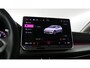 Volkswagen Golf 1.5 eHybrid 204pk Life Edition DSG / Navigatie via App Connect / Camera