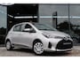 Toyota Yaris 1.3 VVT-i Aspiration, Bluetooth, Airco, cruise control, Parkeercamera, Start/Stop.