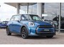 MINI Cooper 3-Deurs 1.5 136pk AUT Camden Edition | Navigatie | PDC | Apple Carplay | Climate Control