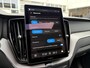 Volvo XC60 2.0 T6 Plug-in Hybrid AWD Ultra Black Edition | PHEV | Trekhaak | Luchtvering | Panoramadak | Head-up Display | Harman Kardon Audio | Keyless Entry | Elektrische Achterklep | Elektrisch Verstelbare Voorstoelen | Stoelverwarming voor en achter | Navigatie Google Maps | Apple Carplay | Android Auto