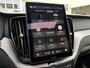 Volvo XC60 2.0 T6 Plug-in Hybrid AWD Ultra Black Edition | PHEV | Trekhaak | Luchtvering | Panoramadak | Head-up Display | Harman Kardon Audio | Keyless Entry | Elektrische Achterklep | Elektrisch Verstelbare Voorstoelen | Stoelverwarming voor en achter | Navigatie Google Maps | Apple Carplay | Android Auto