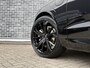 Volvo XC60 2.0 T6 Plug-in Hybrid AWD Ultra Black Edition | PHEV | Trekhaak | Luchtvering | Panoramadak | Head-up Display | Harman Kardon Audio | Keyless Entry | Elektrische Achterklep | Elektrisch Verstelbare Voorstoelen | Stoelverwarming voor en achter | Navigatie Google Maps | Apple Carplay | Android Auto