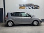 Renault Scenic 2.0-16V Expression Comfort