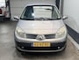 Renault Scenic 2.0-16V Expression Comfort