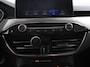 Ford Kuga 2.5 PHEV Vignale Climate control Adaptieve cruise control Led Lichtmetalen velgen Parkeersensoren Camera Stoelverwarming Stuurverwarming Navigatie Apple carplay/ Android Auto Trekhaak