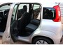Fiat Panda 0.9 TwinAir Lounge O.a: Led dagrijverl, Airco, Radio, Uconnect, Afstandsbed, Etc. All-in prijs!