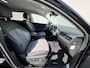 Hyundai Ioniq 5 Connect 77.4 kWh / Dealer onderhouden / Accu SoH 97% / Fabrieksgarantie tot 04-2028 / Afn. Trekhaak 1.600 kg / Navi / Apple Carplay Android / Elektrische stoelen / Stuur-, stoel- & achterbankverwarming / 19" LM wielen & All Season banden /