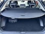 Hyundai Ioniq 5 Connect 77.4 kWh / Dealer onderhouden / Accu SoH 97% / Fabrieksgarantie tot 04-2028 / Afn. Trekhaak 1.600 kg / Navi / Apple Carplay Android / Elektrische stoelen / Stuur-, stoel- & achterbankverwarming / 19" LM wielen & All Season banden /