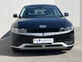 Hyundai Ioniq 5 Connect 77.4 kWh / Dealer onderhouden / Accu SoH 97% / Fabrieksgarantie tot 04-2028 / Afn. Trekhaak 1.600 kg / Navi / Apple Carplay Android / Elektrische stoelen / Stuur-, stoel- & achterbankverwarming / 19" LM wielen & All Season banden /
