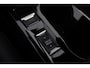 Peugeot e-2008 EV GT Pack 136 PK | Schuif-Kanteldak | Stoelverwarming | FULL LED koplampen | Achteruitrij-Camera | Adaptieve Cruisecontrol |  Alcantara Bekleding |  Navigatie en Apple caprplay en Android auto |
