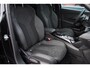 Peugeot e-2008 EV GT Pack 136 PK | Schuif-Kanteldak | Stoelverwarming | FULL LED koplampen | Achteruitrij-Camera | Adaptieve Cruisecontrol |  Alcantara Bekleding |  Navigatie en Apple caprplay en Android auto |